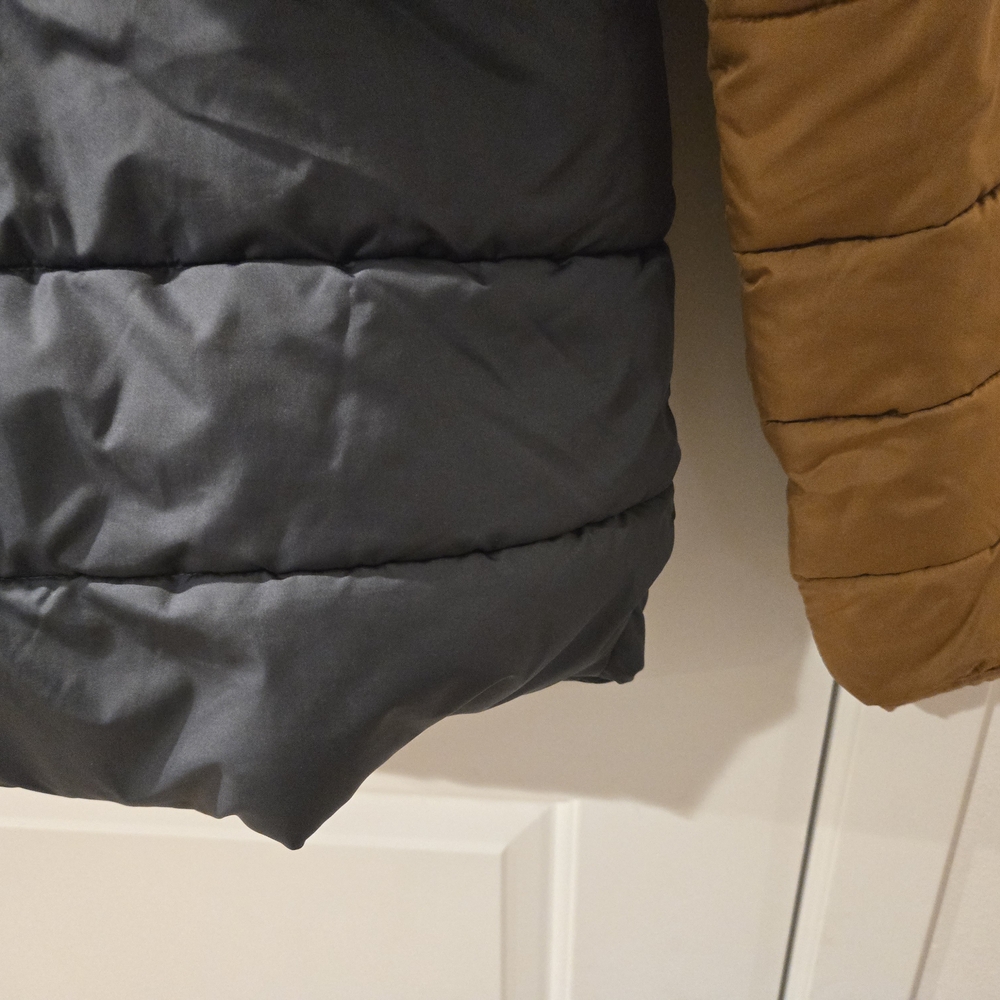 Two-Tone Puffer Jacket - Picture 9 of 10